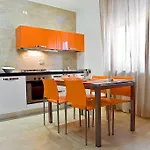 Instile Apartahotel 4*