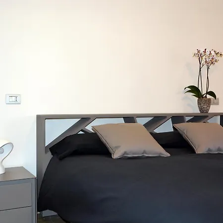 Apartahotel Instile 4*