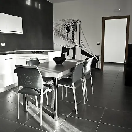 Aparthotel Instile 2*