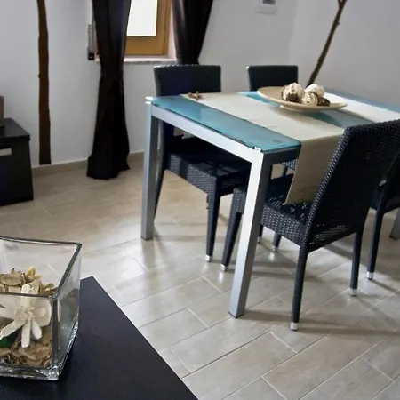 Aparthotel Instile
